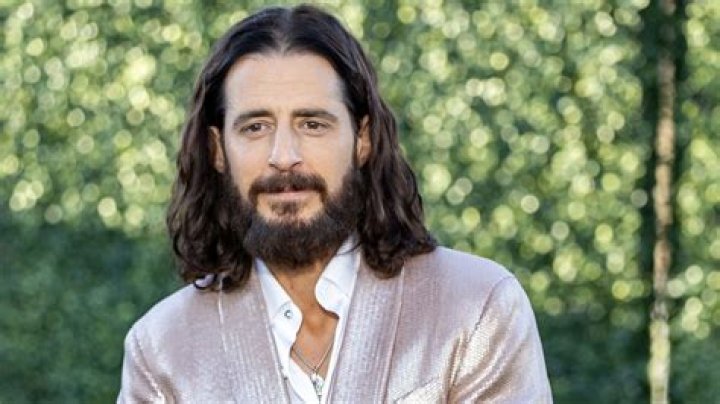 Jonathan Roumie's Salary: Unveiling The Income Behind The Biblical Icon